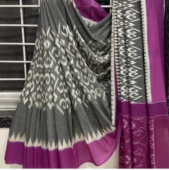 MG 427 Plain Linen Digital Printed Sarees Wholesale Market In Surat